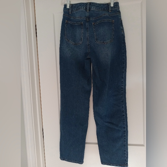 Talbots High Waist Relaxed Jean 3 Pairs Excellent Used Condition Size 4 - Picture 7 of 9
